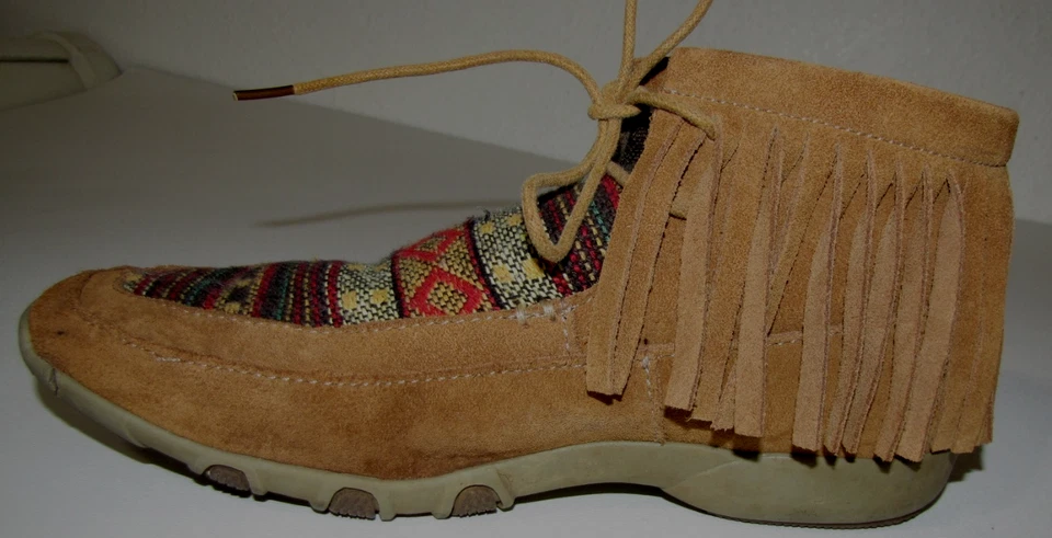 ROPER Moccasin Fringed Bootie Tan Suede leather AZTEC Print-detail  Wm. 8.5 - Image 2 of 4