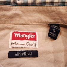 Wrangler Men's Blue Plaid Cotton Blend Wrinkle Resist Short Sleeve Button-Down