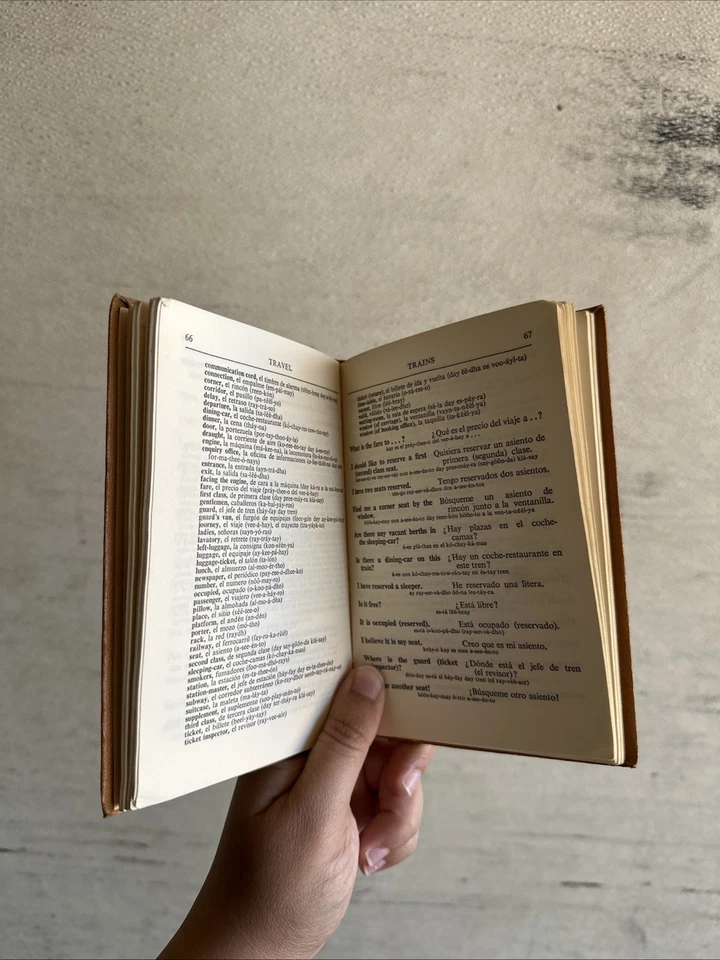 Vintage Spanish Collins Phrase Book 1961 Rare - Image 4 of 4