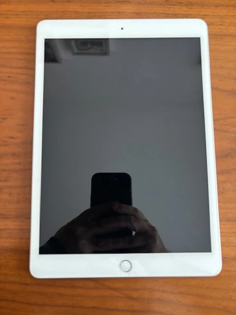 Apple iPad 8 2020 | 10.2" | 32GB Wifi | Space Gray | A+ | iPad OS 26 - Imagen 2 de 4