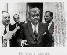 Press Photo Prime Minister Anker Joergensen speaks to press in Copenhagen