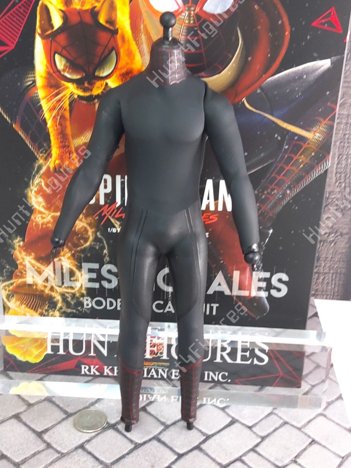 Hot Toys VGM050 Spider-Man Miles Morales 1/6 Bodega 1/6 action figure's  body 