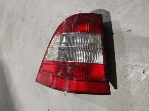 MERCEDES M CLASS LEFT TAILLIGHT W163 09/98-10/01 98 99 00 01