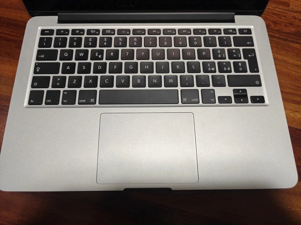 MacBook Pro 13” Retina (2014) – i5 / 8GB – Perfettamente funzionante – manca SDD - Immagine 2 di 4
