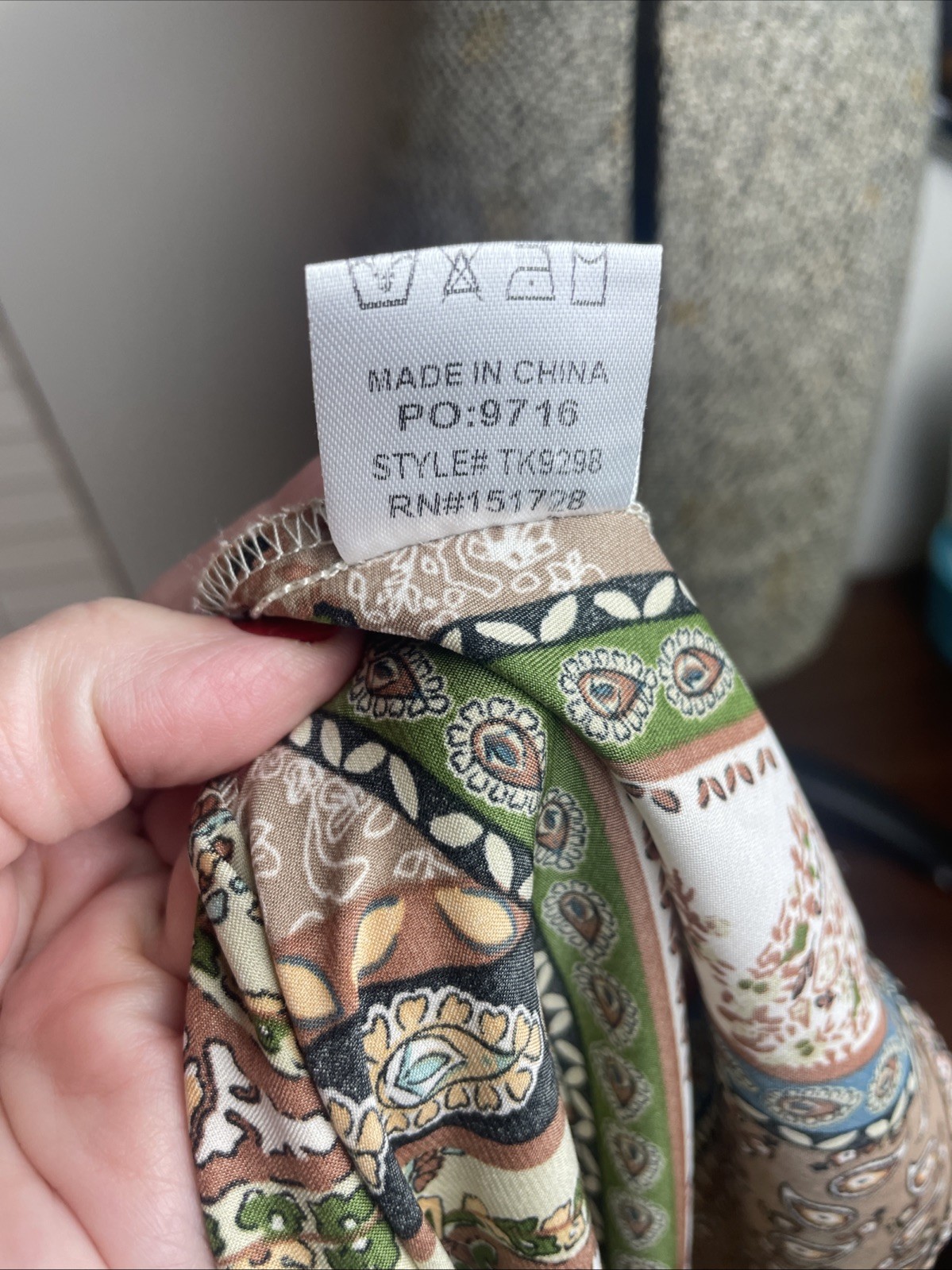 Ee: Some Women's Balloon Patch Print Button Down … - image 7