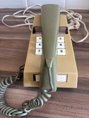 Vintage Trim Phone ~ 70er Jahre Telefon ~ funktionstüchtig ~ zweifarbig ~ Modell 766, Requisite