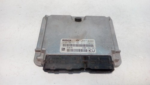 OPEL VECTRA B Hatchback 38 Motorsteuergerät ECU 0281001631 2.00 Diesel 28533586