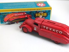 Texaco 1939 Collectors Series 10 Die Cast DODGE AIRFLOW Locking Bank ERTL 9500