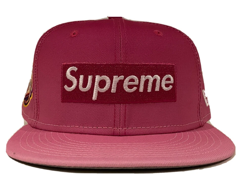 Supreme Gradient Box Logo Fitted New Era Exclusive 7 1/8 hat
