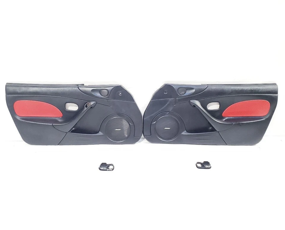 Mazda Miata Speed 2004 OEM par de paneles de moldura de puerta delanteros rojos Foto 3 de 4