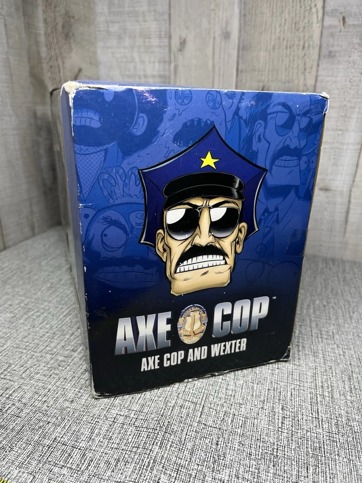 PACK DE 2 HACHAS MEZCO POLICÍA Y WEXTER -NUEVO- Foto 3 de 4