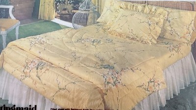 Springmaid Wondercale No Iron Percale Twin Bed Set Lovebirds NEW Yellow