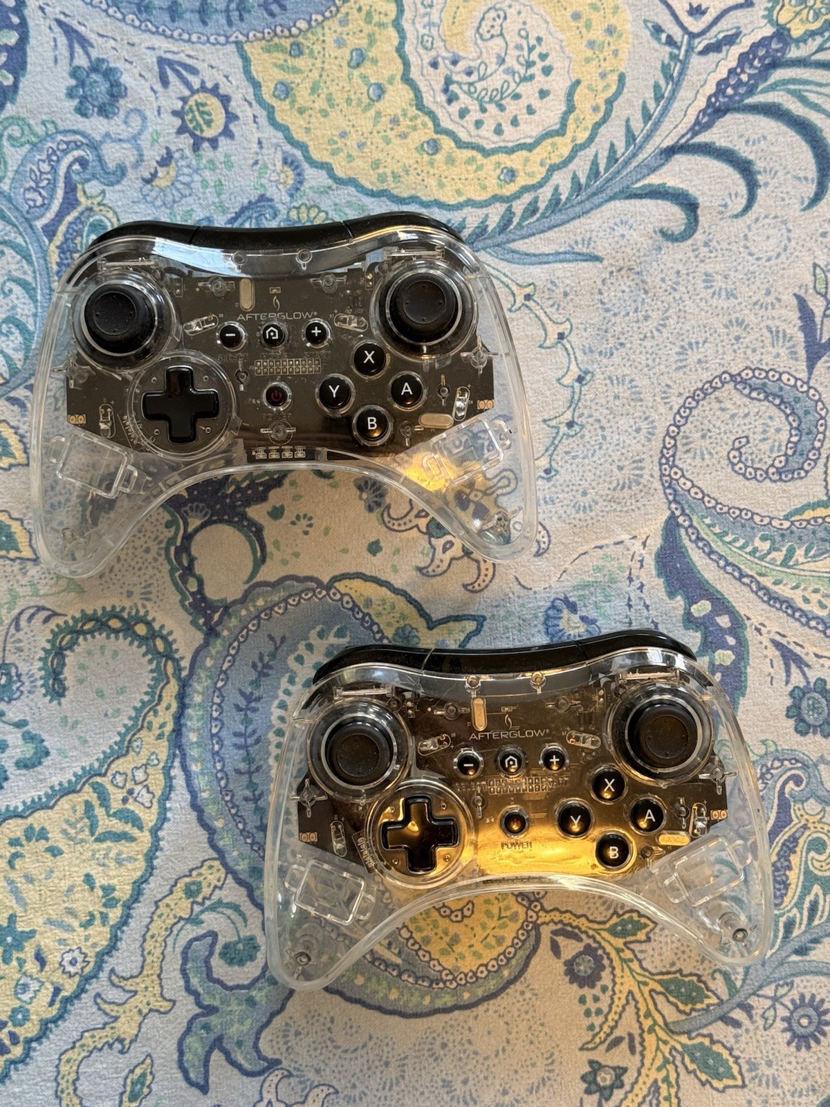 *Untested* AfterGlow Wireless Pro Controller Clear for Nintendo Wii U