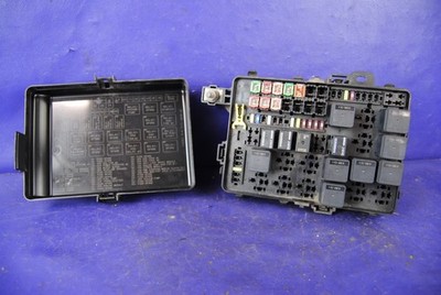 11-14 Chrysler 300 Charger Integrated Power Control Module Fuse Box 68202730AC