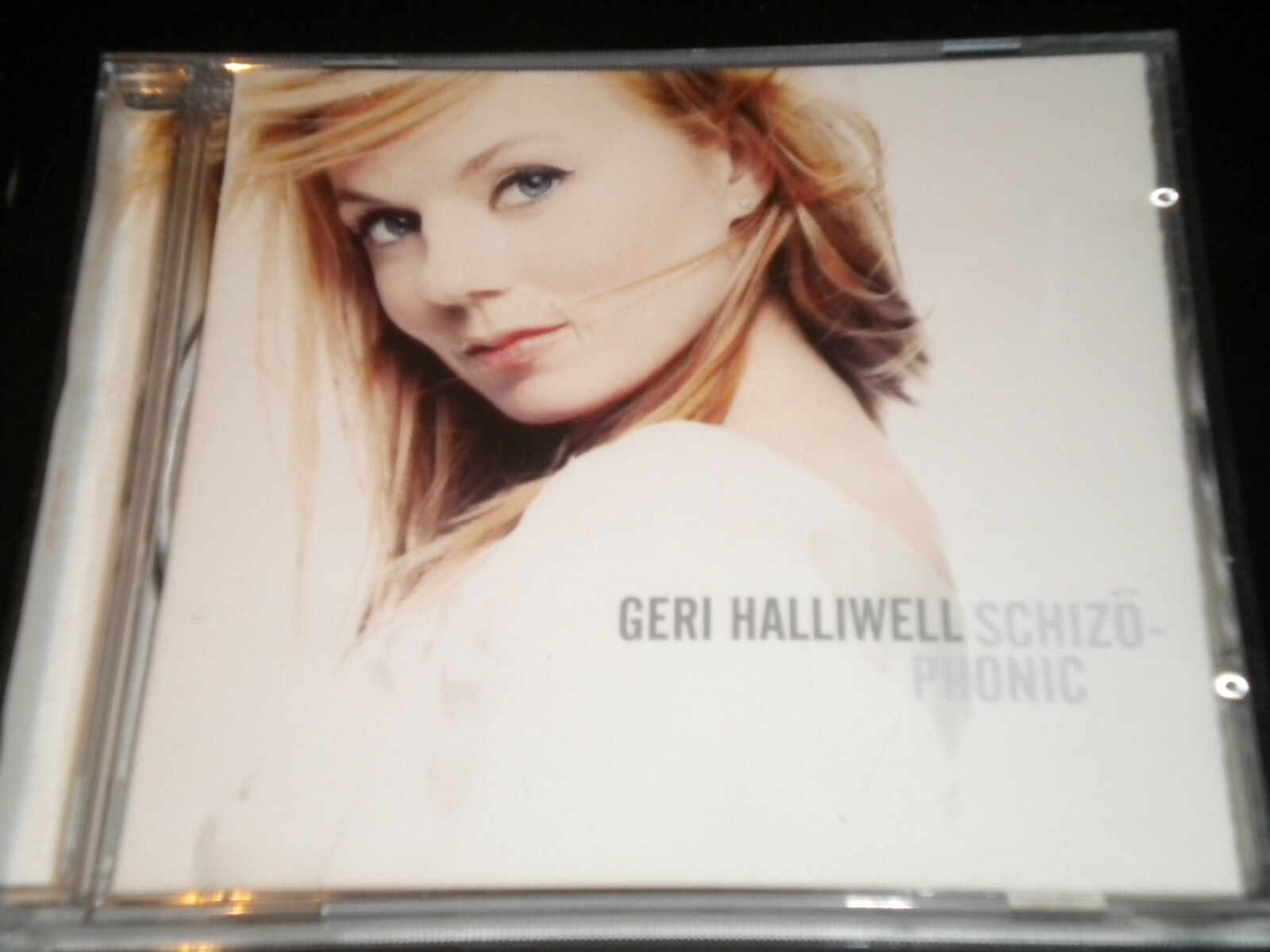 Geri Halliwell - Schizophonic - CD Album - 1999 EMI Records - (White Cover)