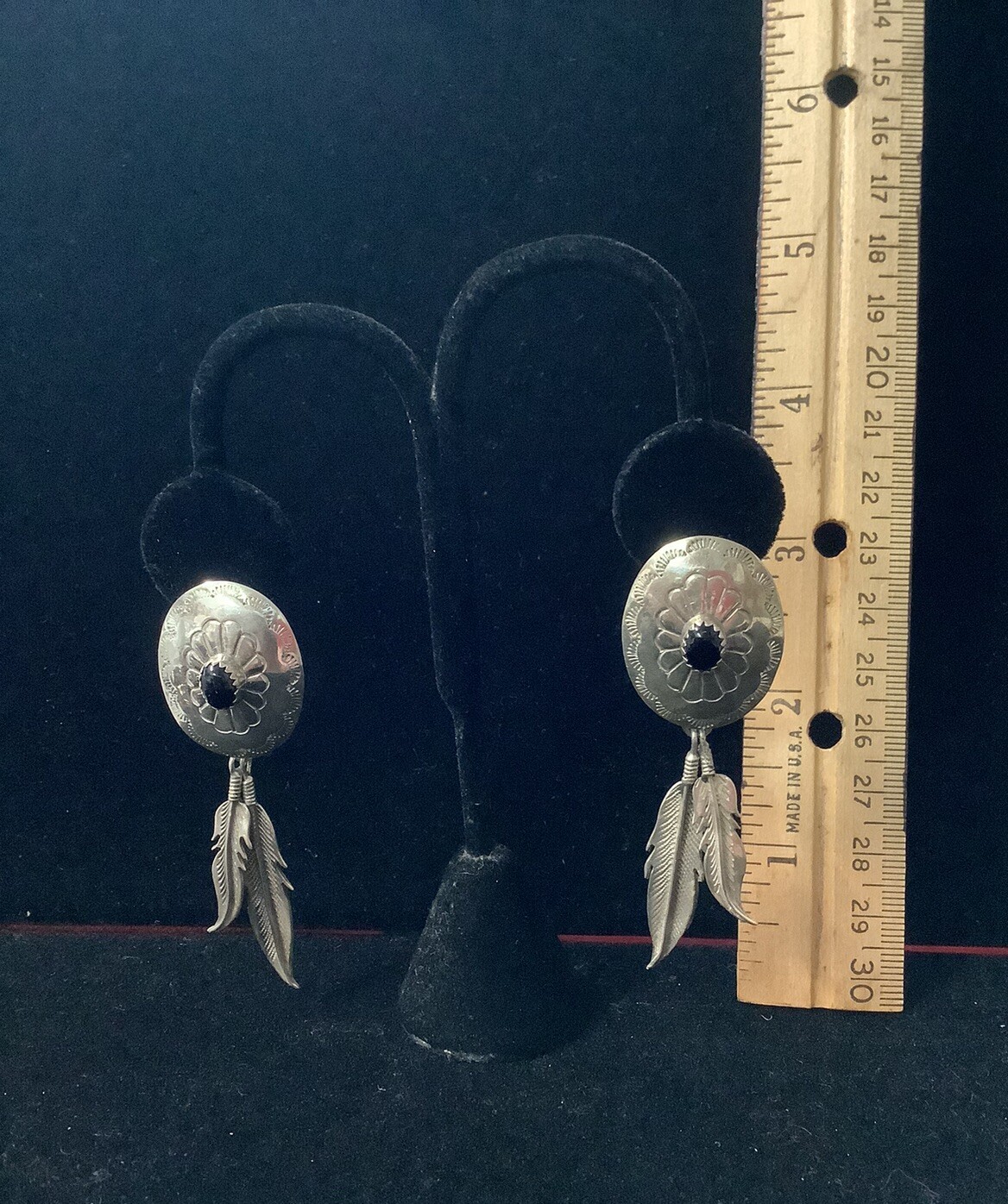 LARGE NATIVE AMERICAN SIGNED SILVER AND ONYX OVAL… - image 7