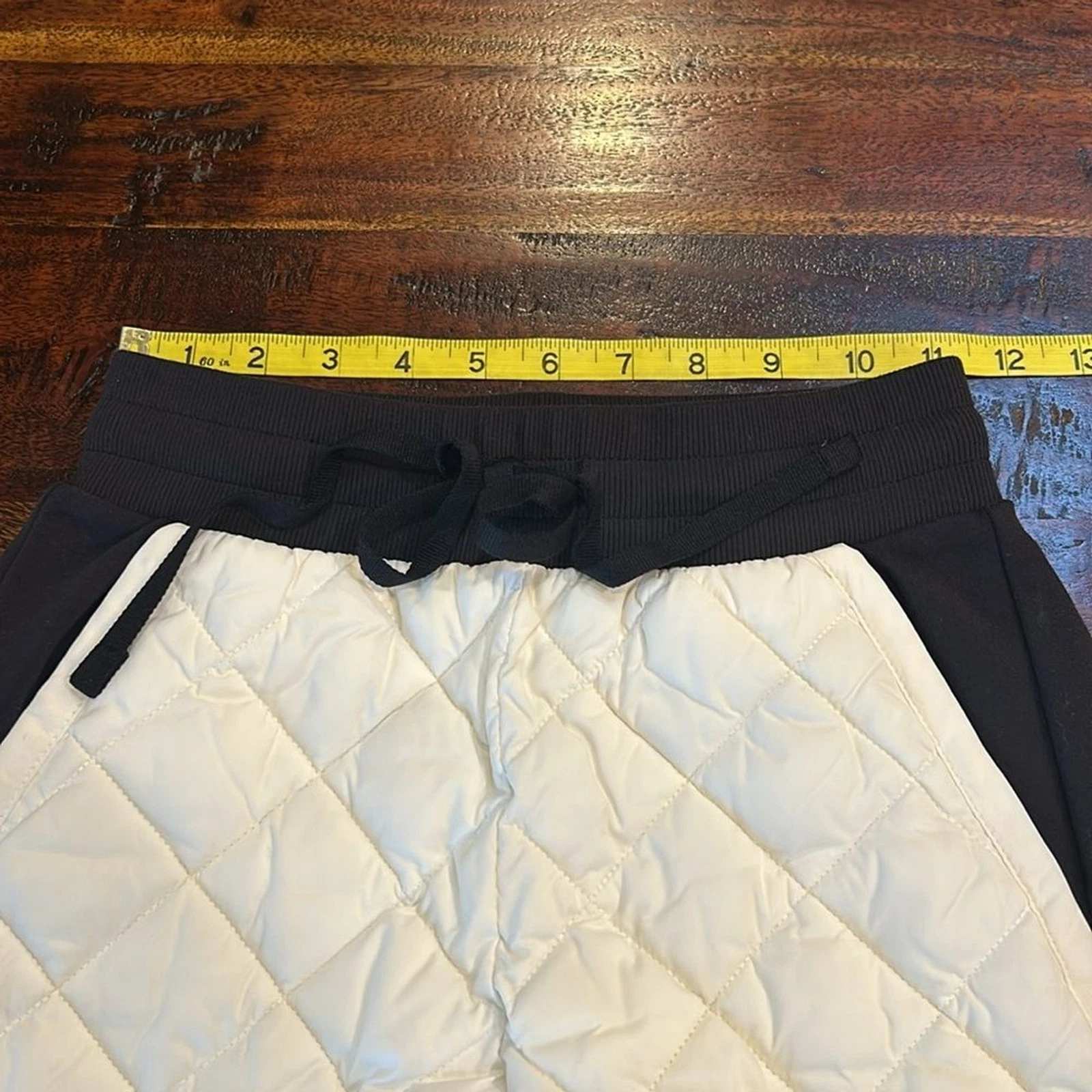 alo-yoga airbrush winter warm high-waist moto puffer pants