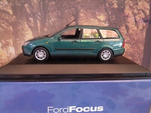1 43 I Minichamps Ford Focus Mki Turnier 1999 Ebay