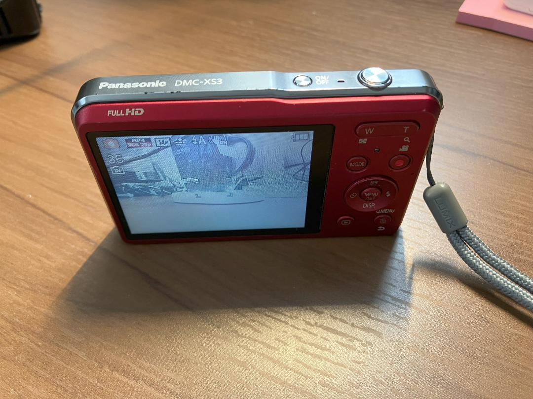 Panasonic LUMIX DMC-XS3 14.1MP Compact Digital Camera Red From