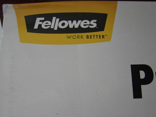 Fellowes PrivaScreen Blackout Privacy Filter for 19" Standard Laptop/Monitor - 第 4/5 張圖片