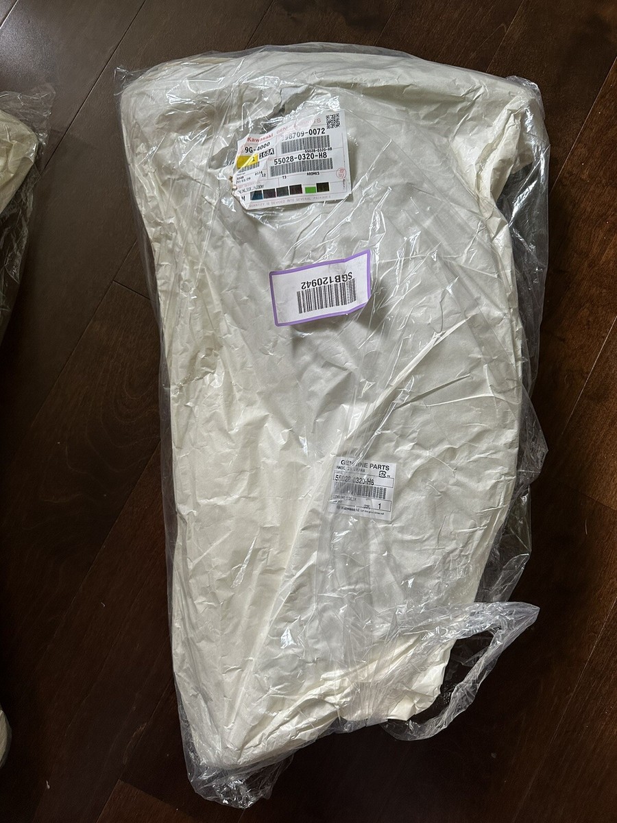 YUT。 Kawasaki OEM 55028-0320-H8 CowlingSideLhEbony | eBay