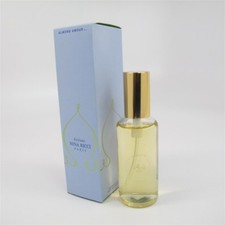 Les Belles de Ricci Amour d'Amandier Nina Ricci 香水- 一款1999年女