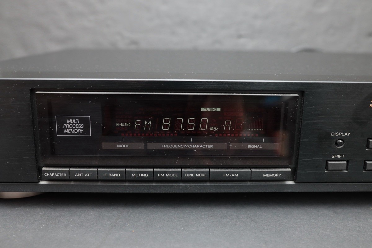 Sony ST-S550ES ES Series FM AM Stereo Tuner Made in Japan Tested