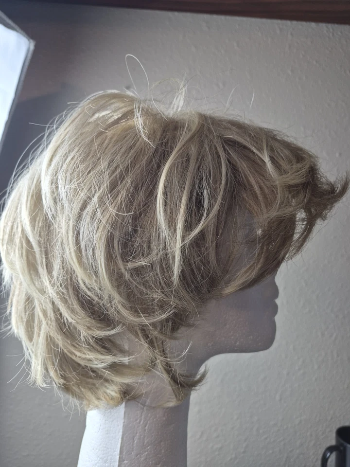 PAULA YOUNG парик «Лесли» A0455 светлый цвет шиньон 14/88A средний размер крышка - Изображение 4 из 4