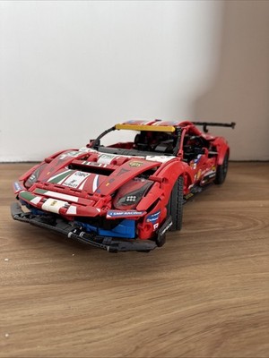 LEGO TECHNIC: Ferrari 488 GTE  AF Corse #51  (42125)