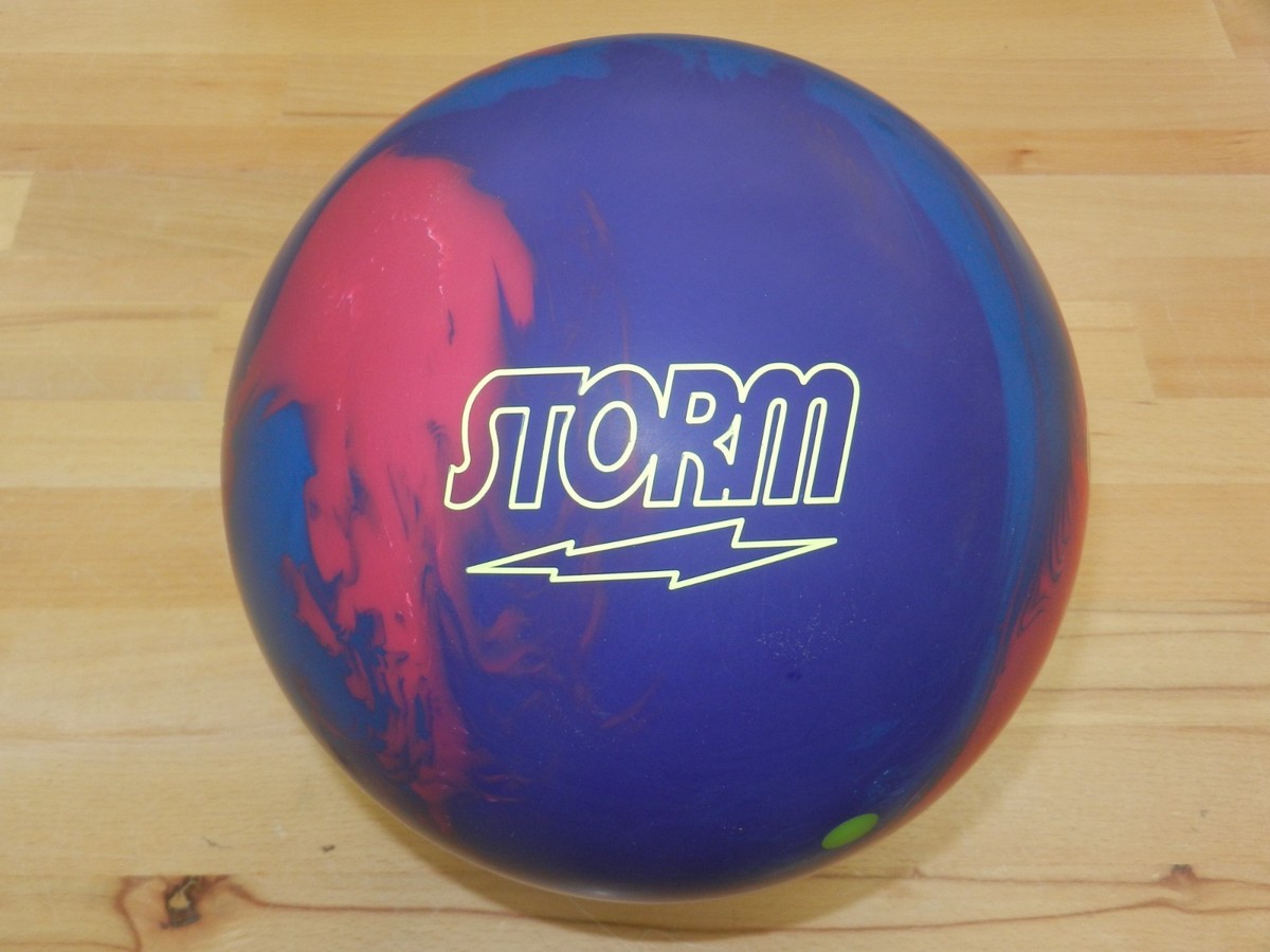 NIB 15# Storm Phaze II Bowling Ball w/Specs of 15.4/3-3.5