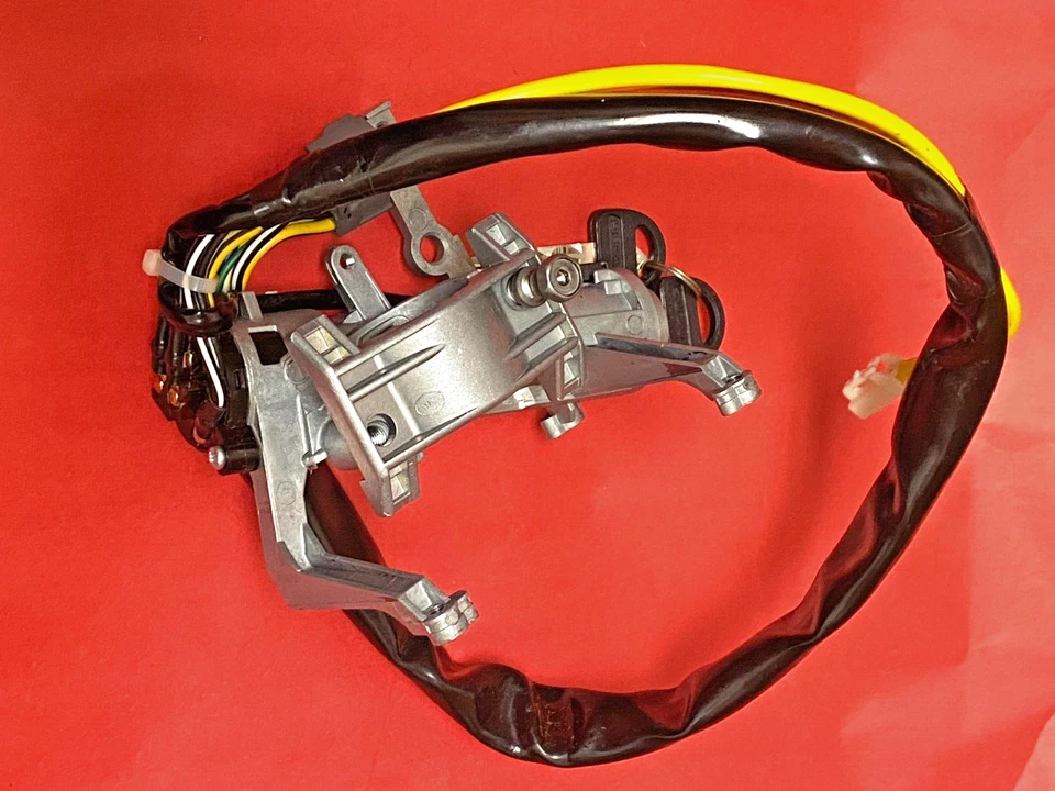 Cilindro e interruptor de bloqueo de encendido US841 apto para 99-02 Suzuki Grand Vitara Stand tran Foto 3 de 4