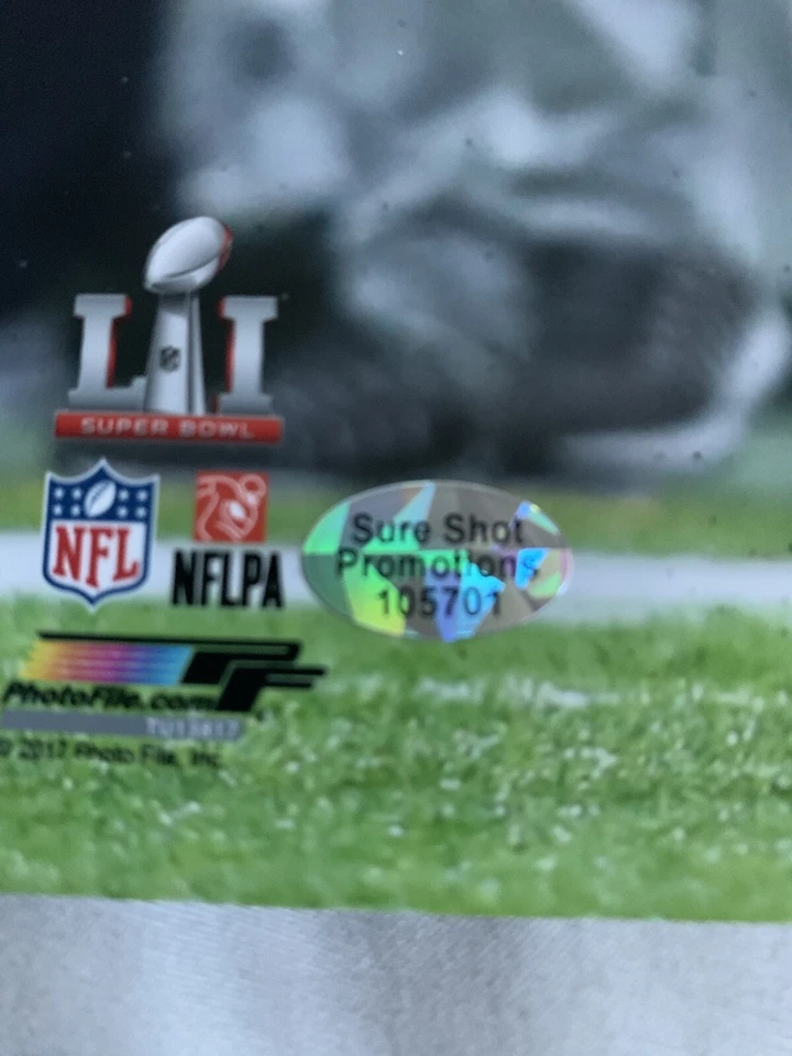 Fotografía autografiada 8 x 10 PATRIOTAS de Malcolm Mitchell  Foto 3 de 3