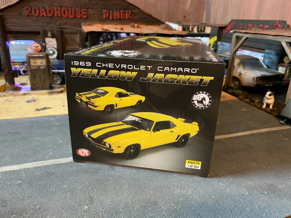 1969 CHEVROLET CAMARO YELLOW JACKET - Image 4 of 4