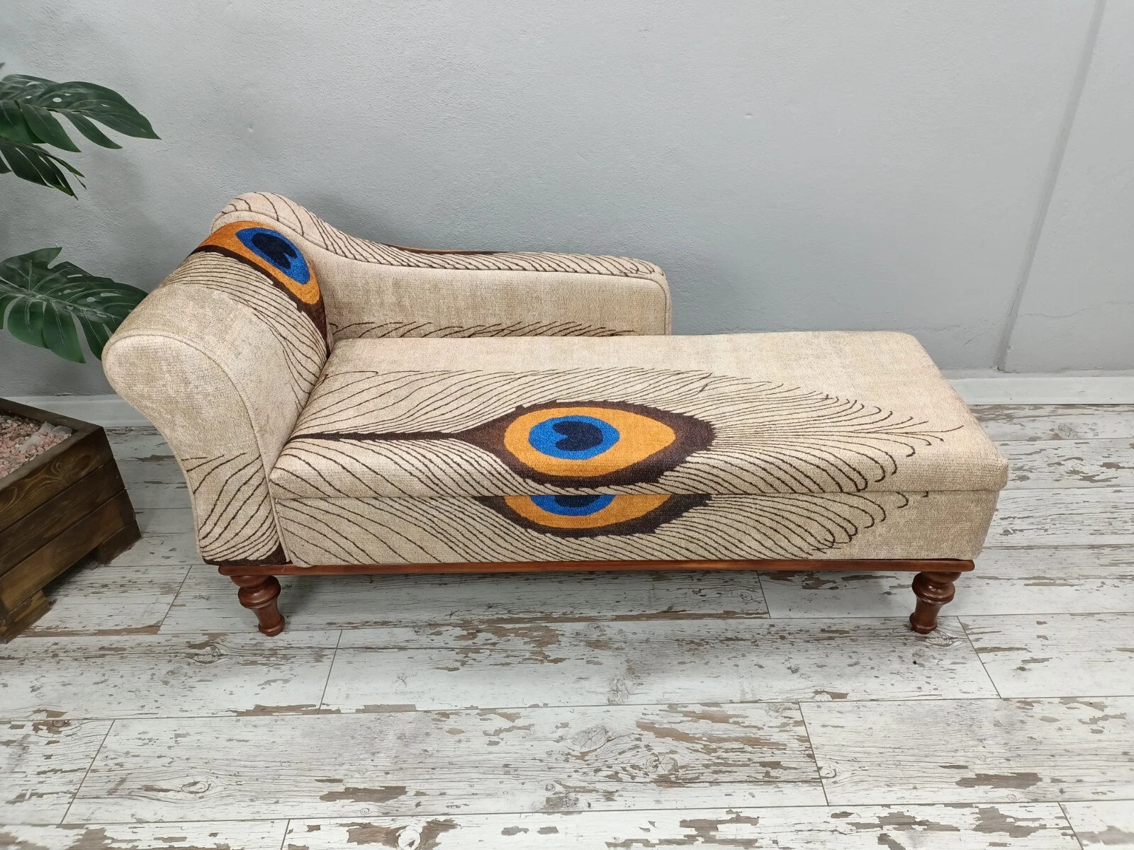 Upholstered Chaise Lounge Storage Boho Floral Pattern Wood Frame Sofa
Opens in a new window or tab