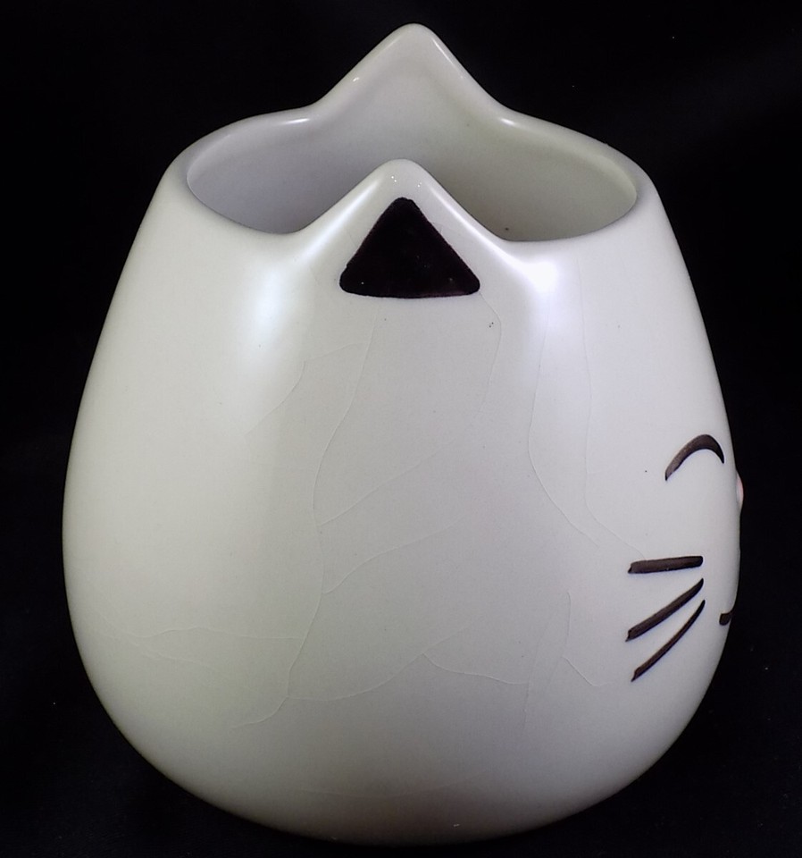 Vintage World Market Large Cat Face White w/ Black Outline Ceramic