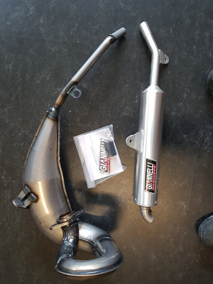 GIANNELLI Auspuff passend für YAMAHA DT 125ccm 125 R Bj 99-03 Komplettanlage Alu