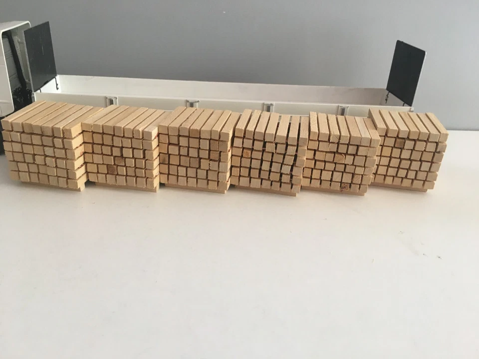CARGA DE MADERA PARA CAMIONES REF 5A ESCALA 1/43- 1/50 CAMIÓN NO INCLUIDO - Imagen 3 de 4