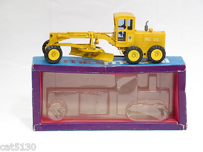 Caterpillar 12F Grader - 1/50 - Gescha #286 - N.MIB | eBay Caterpillar 12F Grader - 1/50 - Gescha #286 - N.MIB | eBay