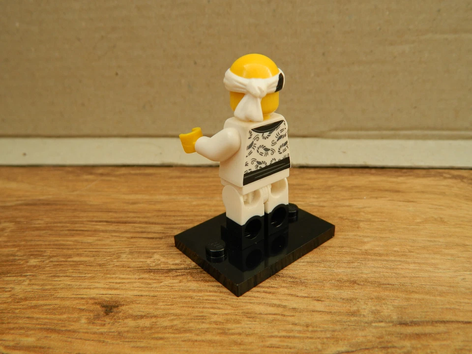 LEGO 71019, photo 2 of 2