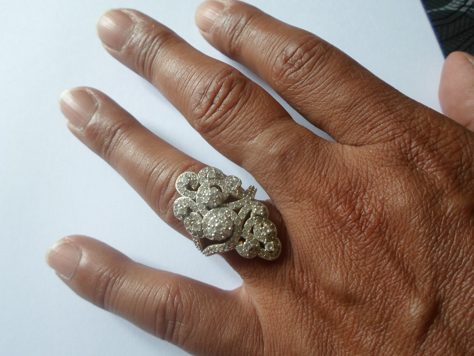 large solid silver ring, openwork arabesques, zir… - image 3