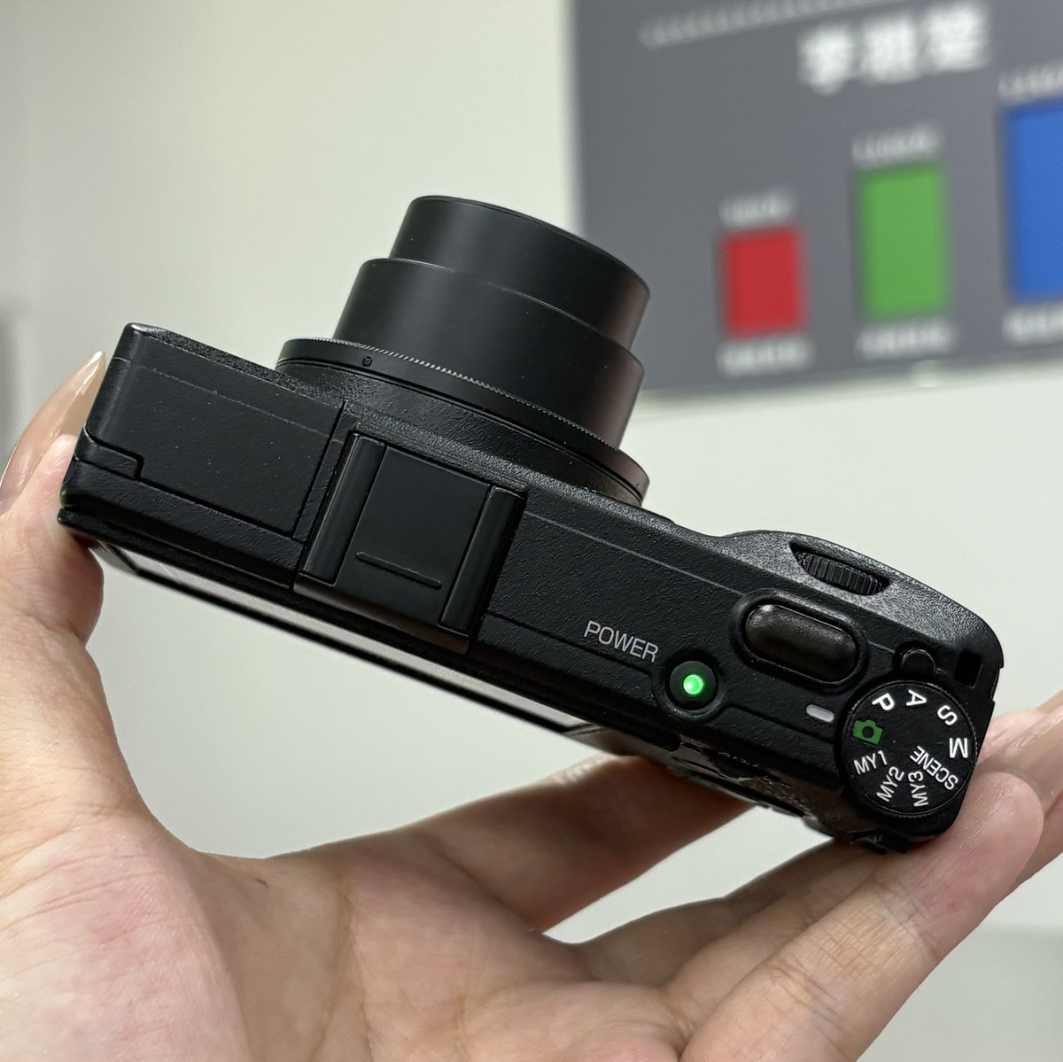 RICOH GR DIGITAL IV （GRD4）Point and Shoot Digital Compact Camera