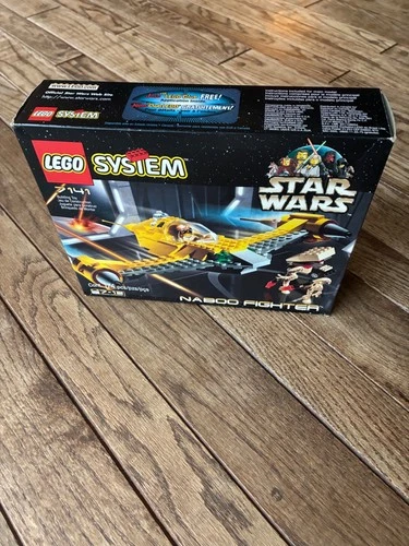 LEGO Star Wars: Naboo Fighter (7141) rare set complete in box