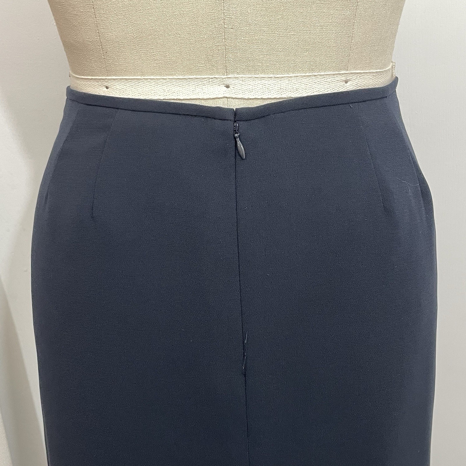 Collection For Le Suit Size 12 Skirt Suit. Midnight Navy Black See Pictures.