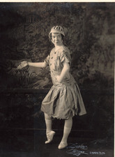 Clara Zelig c1900 Photo Vaudeville Girl Stage Dancer Theater Pretty h*P185c