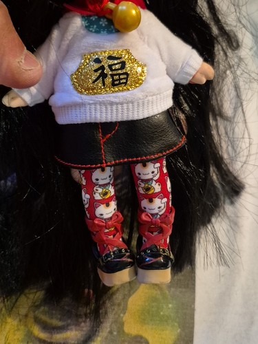 Na!Na!Na! Surprise Glam Series Doll 7 Inches Liling Luck - Picture 7 of 9