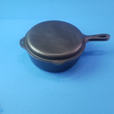 Vintage Lodge Chicken fryer #8 FS 9 1/2''x3 1/4'' With original lid USA Made