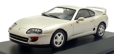 Solido Maßstab 1:43 S4314002 - Toyota Supra MKIV - 2JZ - silber