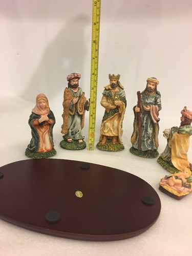 -Decoraciones navideñas ""ha nacido un niño"" conjunto de 7 piezas de nacimiento en caja - Imagen 9 de 12