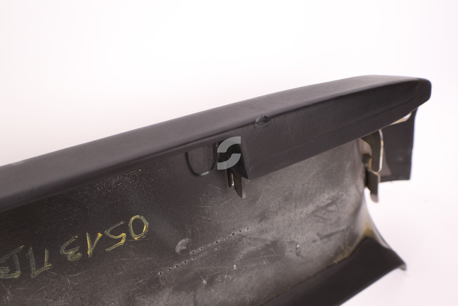 FEU-87710212-A1 UPPER WINDSCREEN TRIM  Ferrari - Used Parts USED