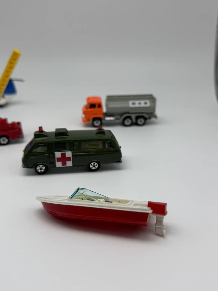 Tomica Set Regalo Colección Especial Rescate Modelo Coche Takara Tomy Japón Foto 4 de 4